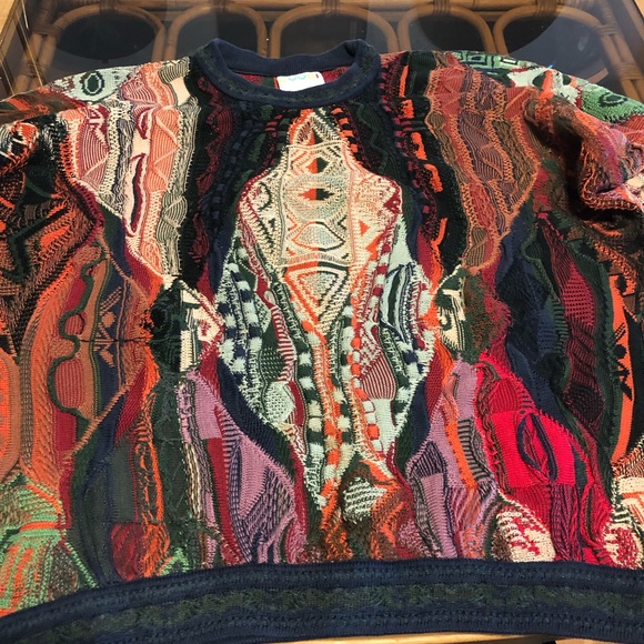 It’s a Coogi sweater . Has tags I bought it 2 years ago for 600$ bucks. - Picture 2 of 3
